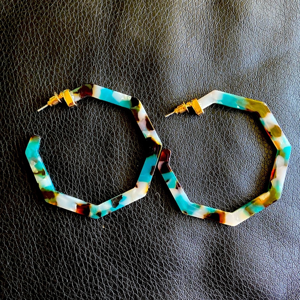 Marbled Resin Polygonal Earrings